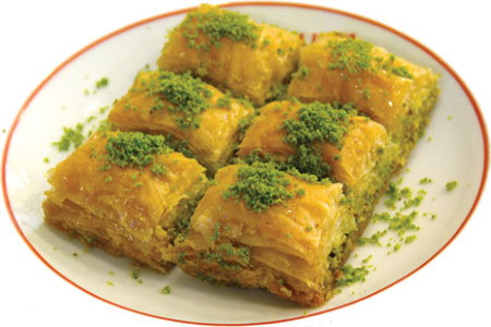 famous turkish sweet baklava