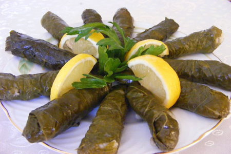 yaprak sarmasi, a sample of turkish cuisine